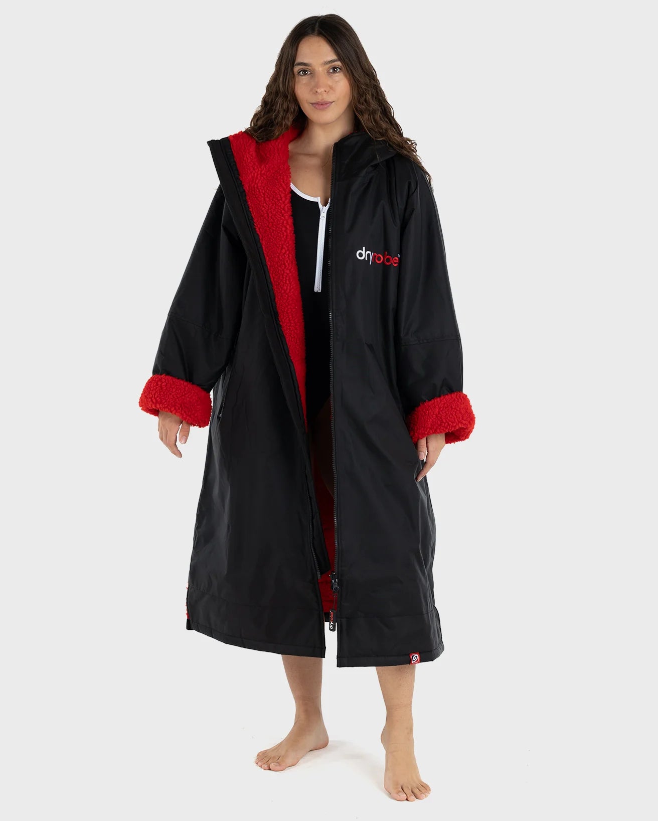 female-adult-advance-blackred-1