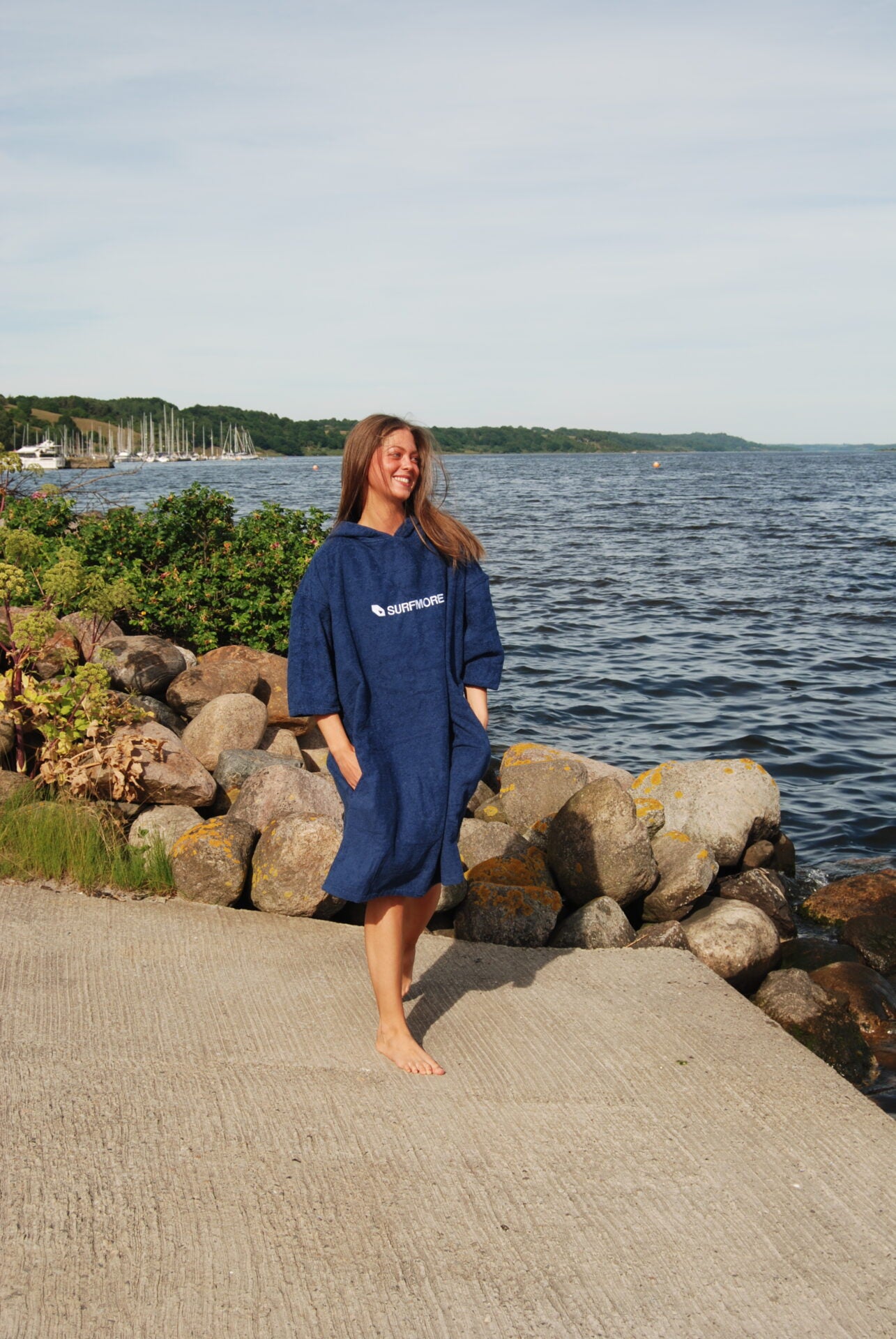 surfmore-haandklæde-poncho-johanne